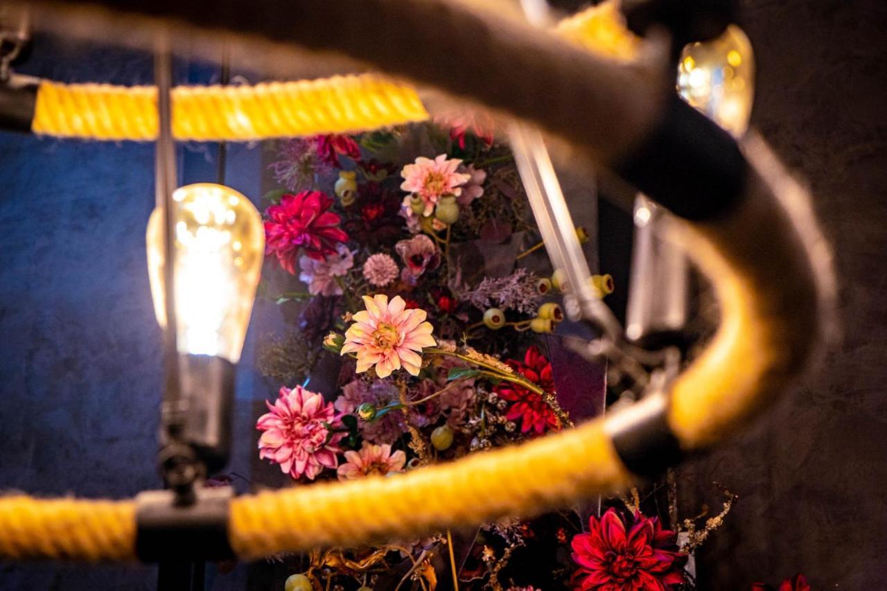 Flower House ไถหนาน ภายนอก รูปภาพ